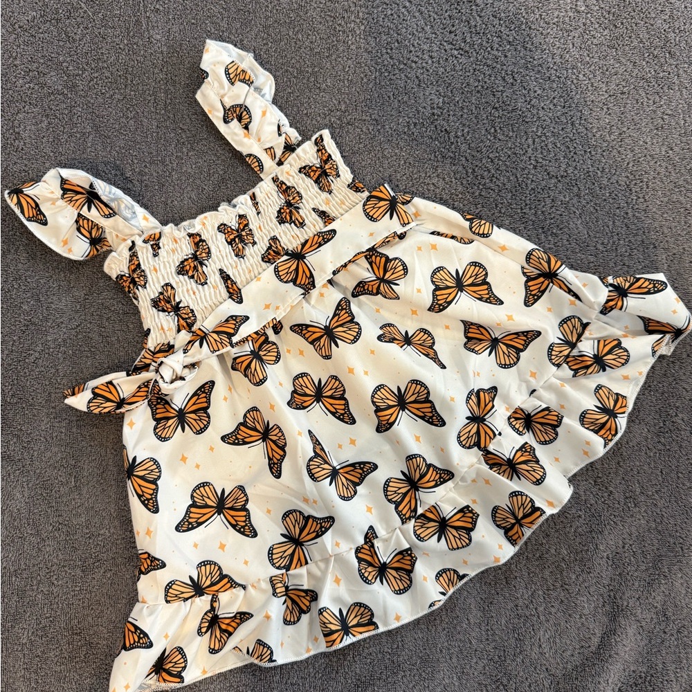 Cute little girls dress size 2T